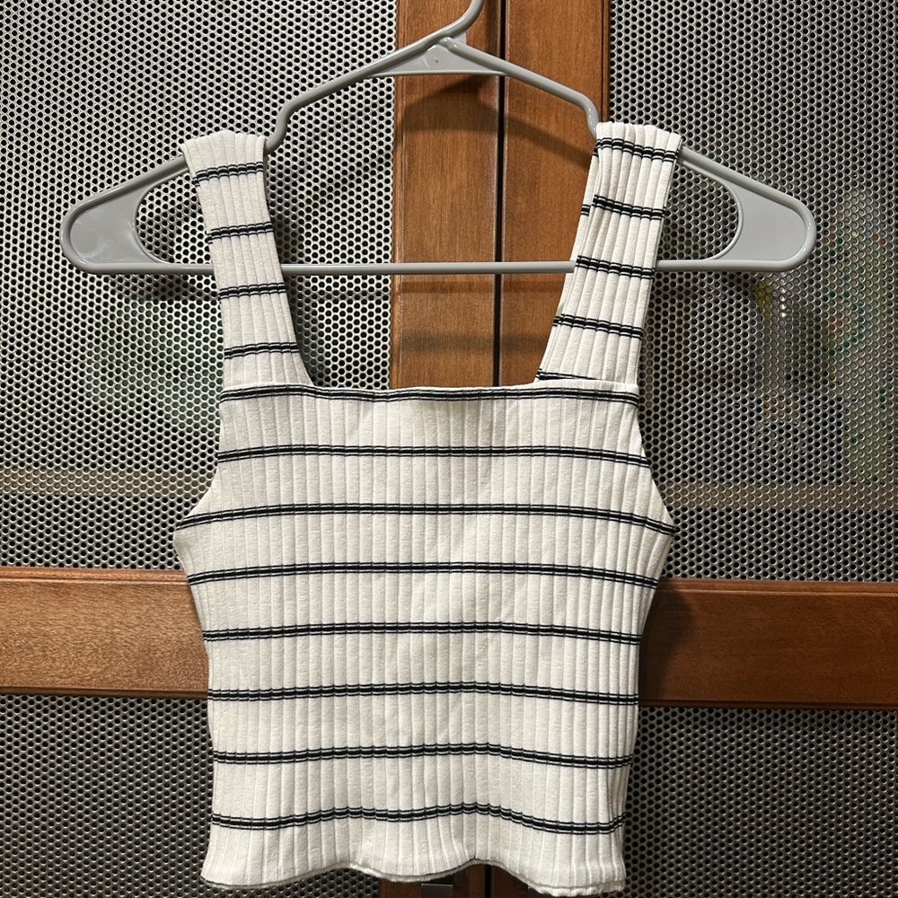 American Eagle Outfitters Stripped Women’s Cropped Top Size S